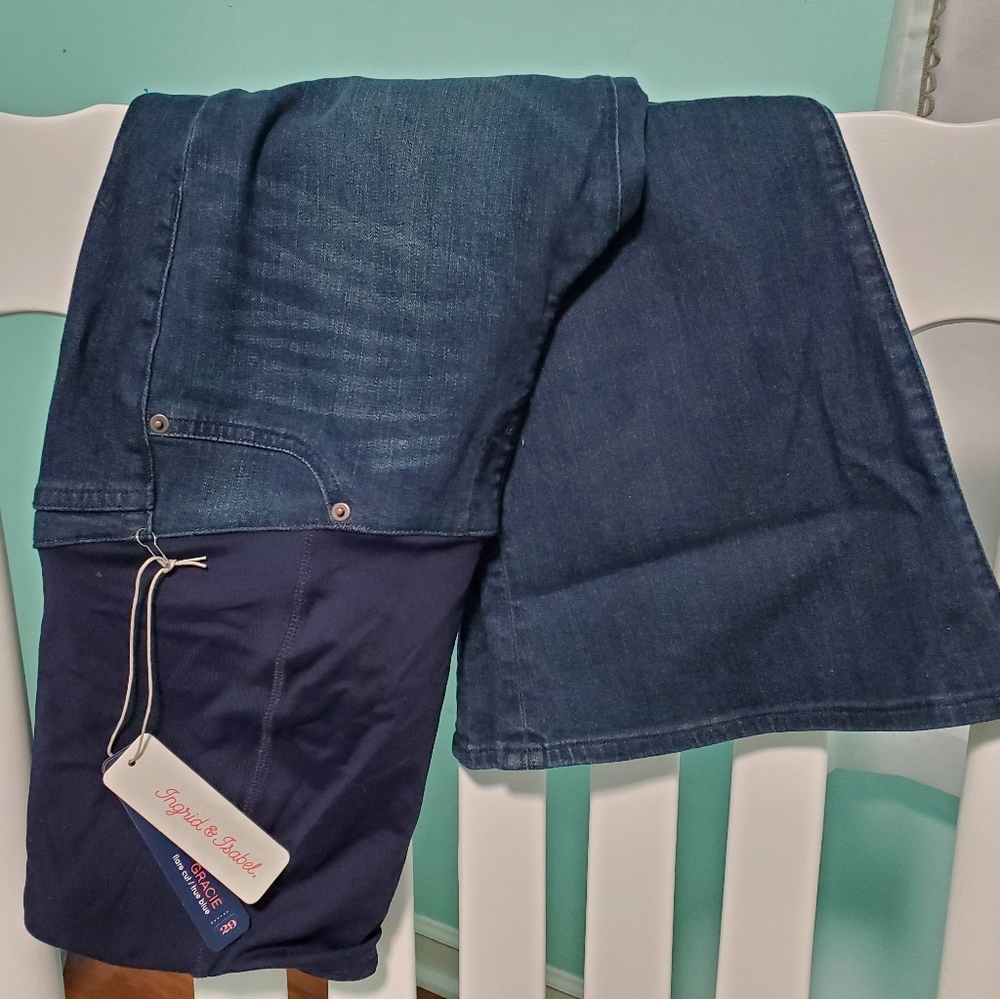 Ingrid & Isabel Maternity Jeans NEW size 29
